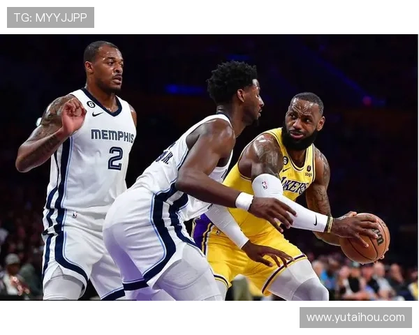 NBA焦点战曝冷门球星逆转未果引发联盟格局新讨论热议升级走势