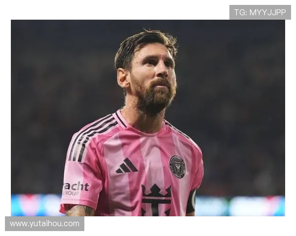 梅西加盟迈阿密国际后首度亮相 成功带领球队逆转胜利